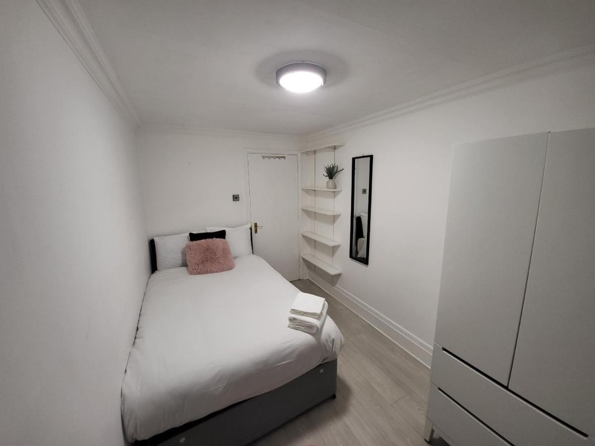 Cosy Apartment By Clapham South Underground! London Exterior foto
